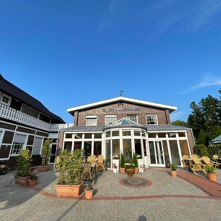 Hotel Ammerlaender Stuben Varel Kültér fotó