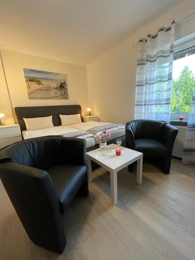 Hotel Ammerlaender Stuben Varel Kültér fotó
